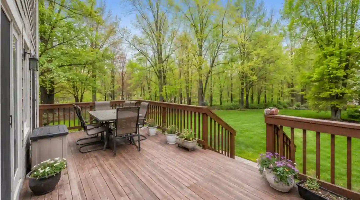 Deck & structure — Home Inspector Lakeville MN